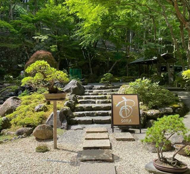 丁寧に整えられた
気持ちのいい玄関 / 2