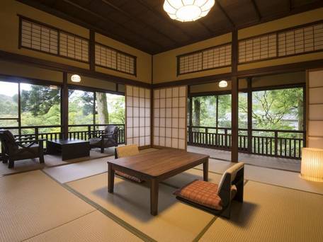 箱根芦之湯 松坂屋本店 / 1