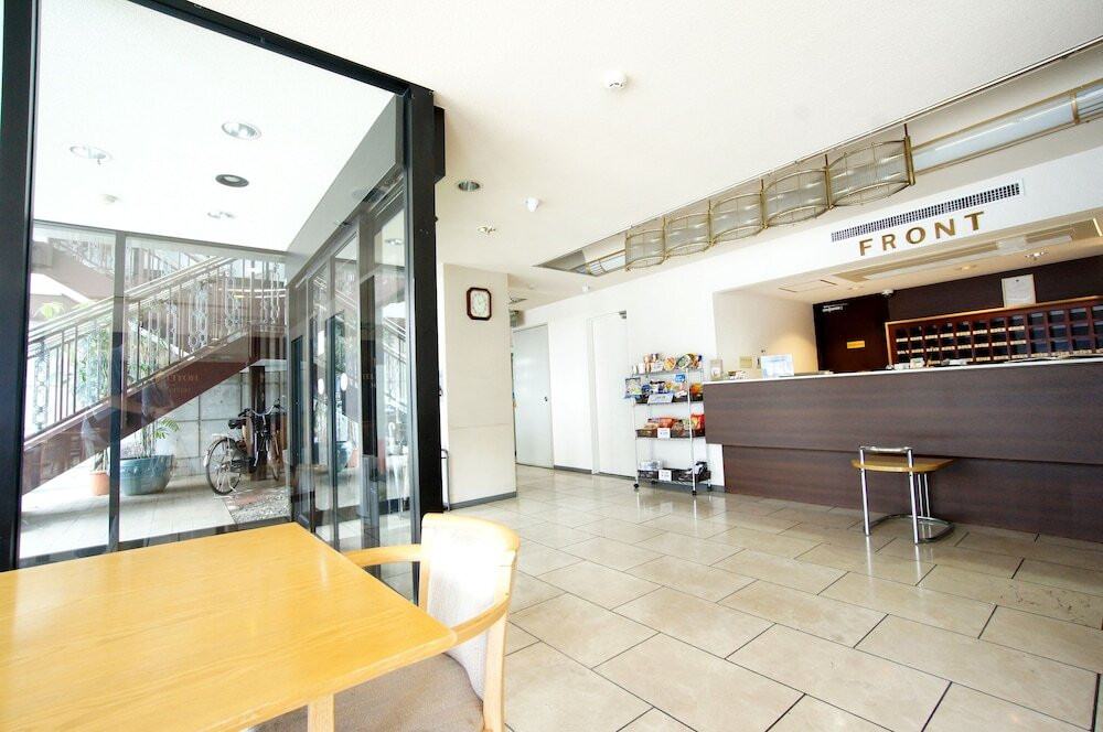 水戸駅南口から徒歩約10分3906696