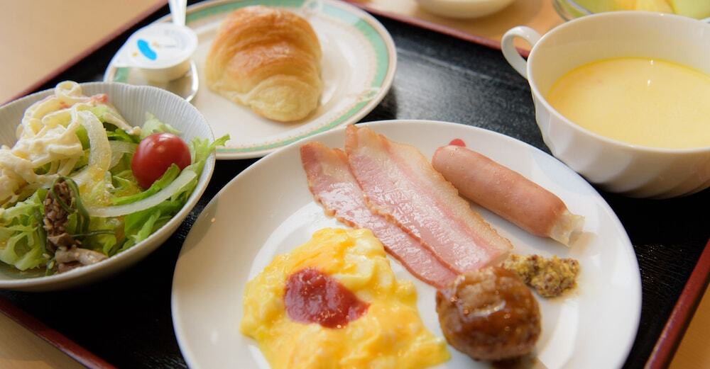 朝食