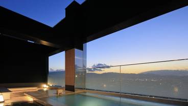 施設内の設備 / 10