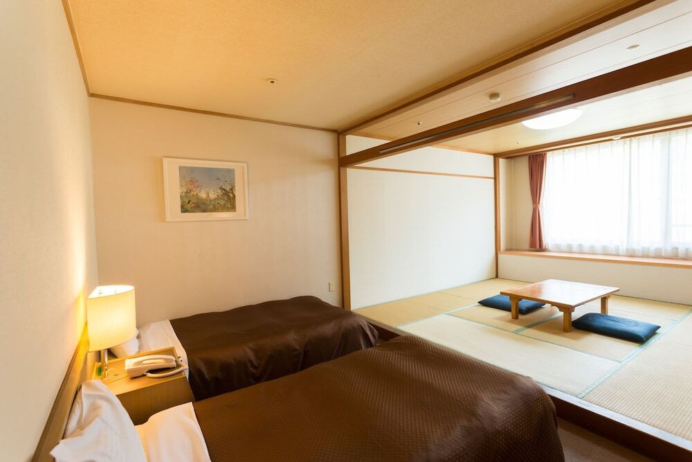 冬は雪遊び、オフシーズンも楽しさいっぱい。山を楽しむリゾートホテル4068783