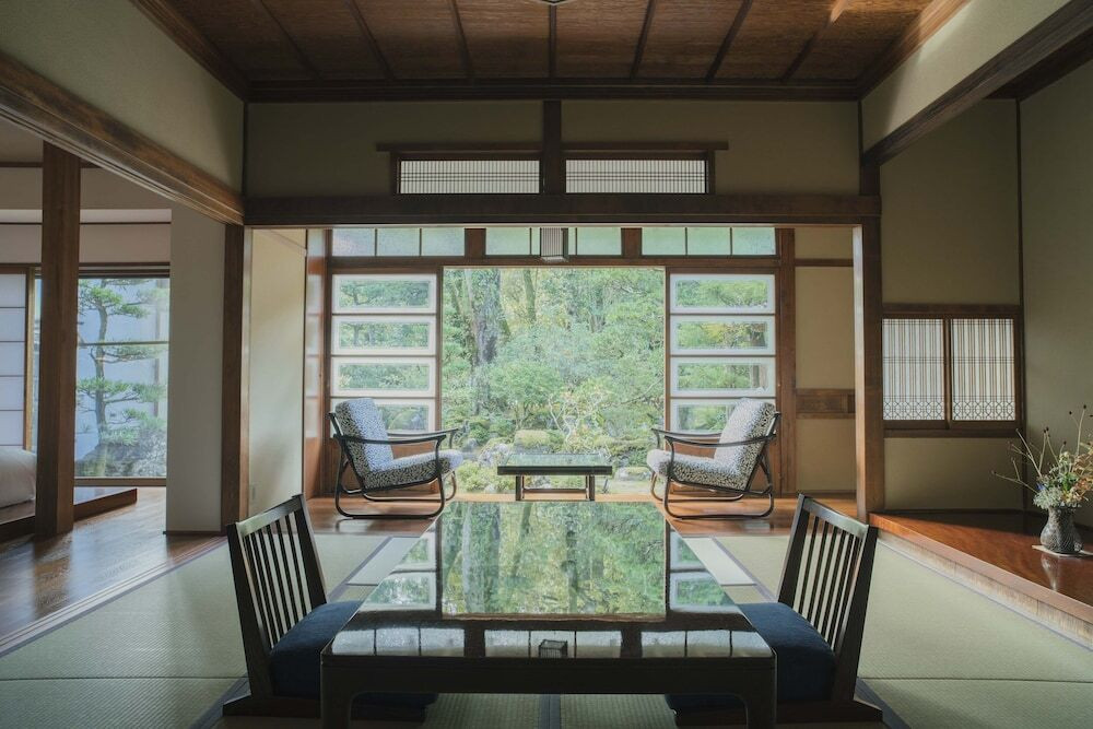 達人監修のサウナや川辺のテントサウナを体験4257721