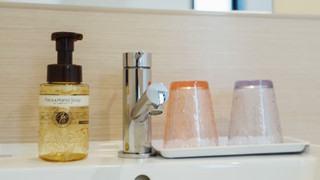 ダブルベッドルーム 個室