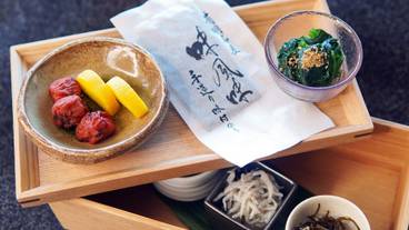 朝食/メニュー一例② / 8