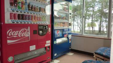 ロビー応接スペース / 4