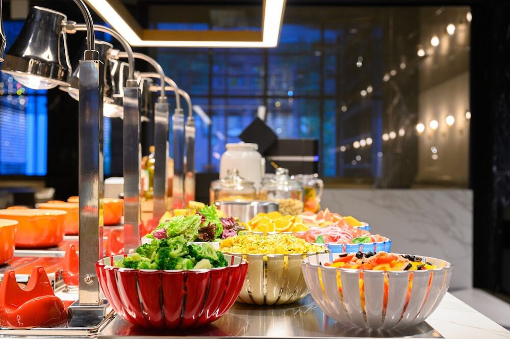 朝食ビュッフェ