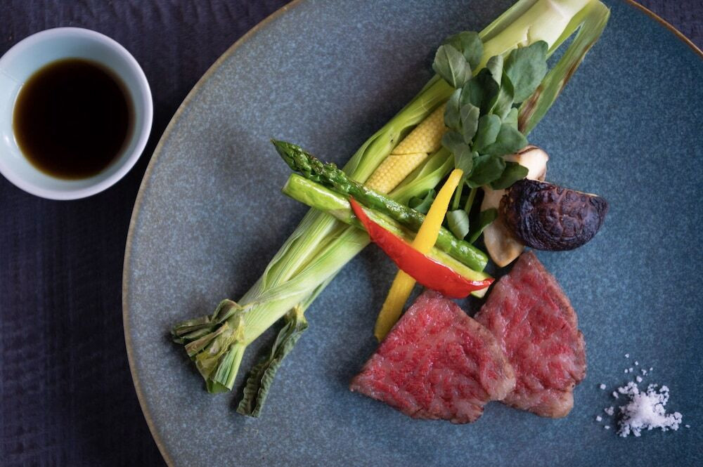 緑豊かな敷地に佇む、温泉風呂付きスイートルームの隠れ家3954292