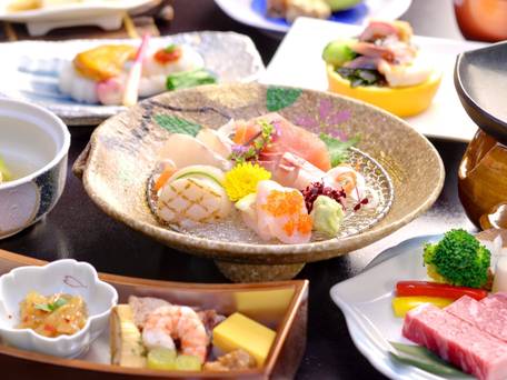 箱根湯本温泉 ホテル おかだ / 5