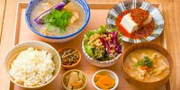 池袋でランチしよう♪女子が通いたいおしゃれカフェ10選