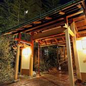 湖上に浮かぶ絶景の宿 はわい温泉 千年亭（鳥取県 旅館） / 2