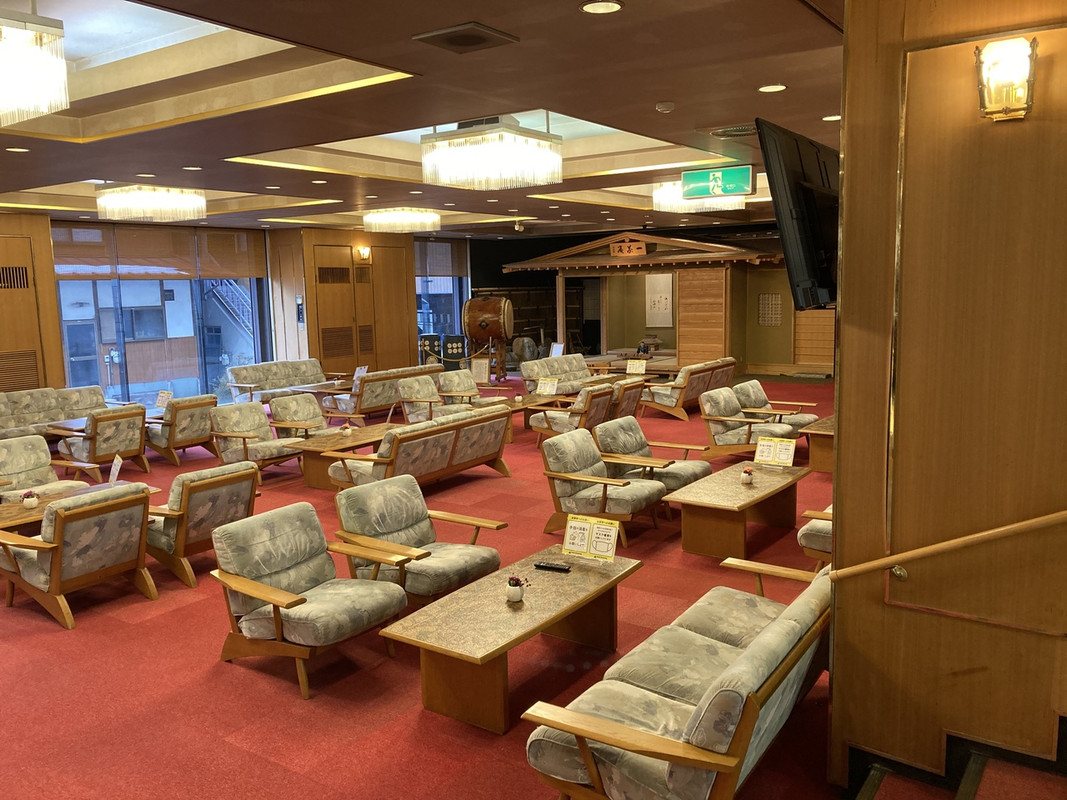 広いロビーがあります