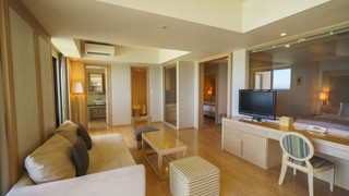 プレミアムスイート 4名利用 (禁煙) 5階以上