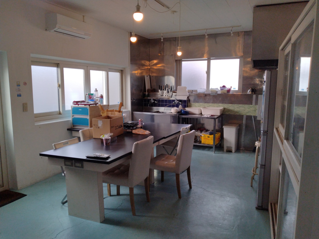 HOSTEL　ＮＡＢＬＡのロビーです。広くて、ゆったりできま