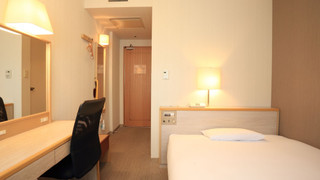 スモールダブルルーム ダブルベッド1台 禁煙 (13.4 ㎡)