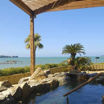 全室オーシャンビュー！窓辺でくつろぎながら暮れてゆく海を眺める時間3516127