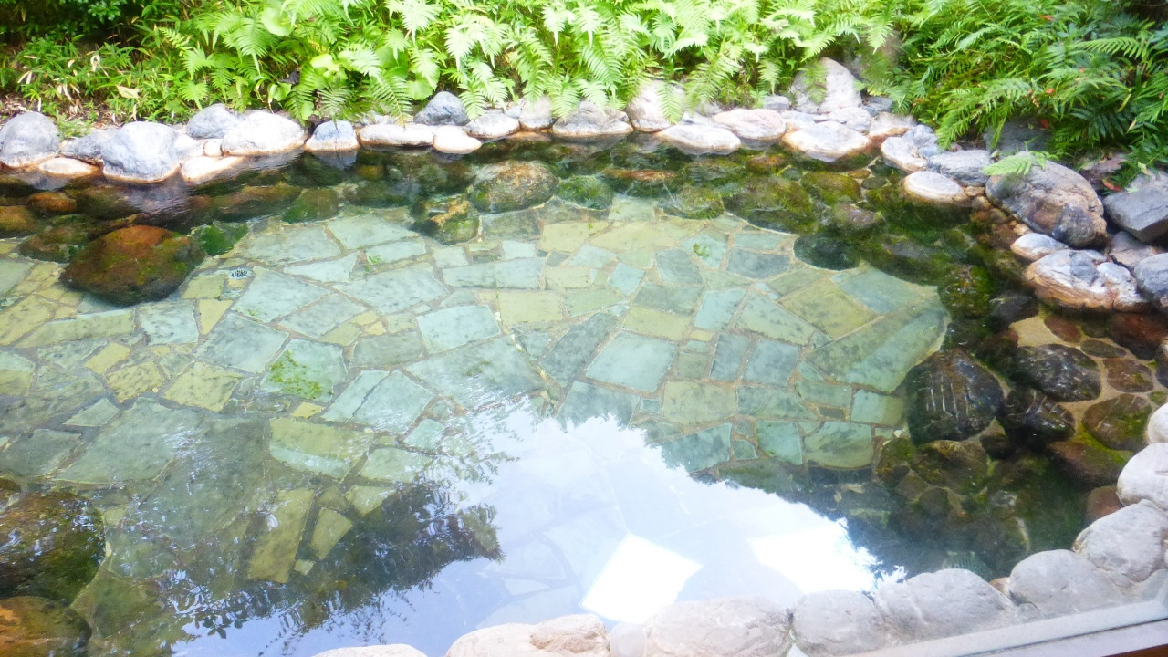 山の湯露天風呂