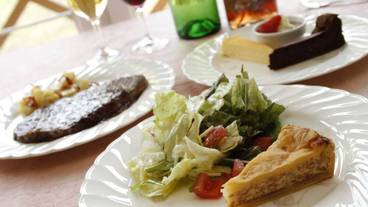 食事・飲み物 / 7