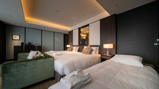 モダンスーペリア (48平米/セミダブルベッド×2台) 禁煙