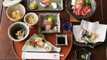 食事・飲み物 / 1