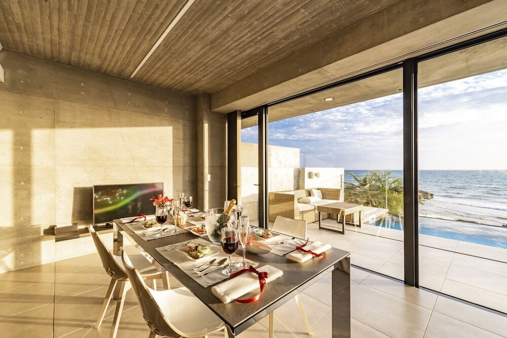 インフィニティープールからの景色にうっとり♡海との一体感を楽しもう3573021