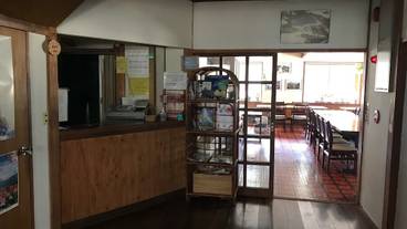 ロビーラウンジ / 4