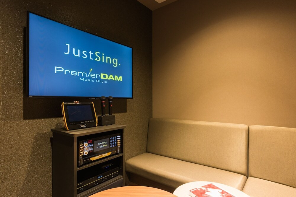 カラオケ ルーム