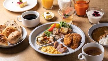 朝食ビュッフェ / 3