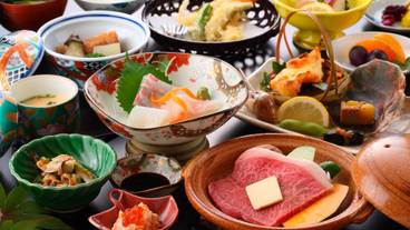 食事・飲み物 / 3