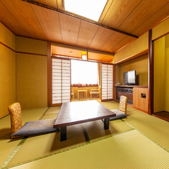 3. 花見風呂に陶器風呂も♪湯巡りを楽しめる「清風荘」3914171