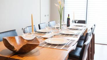 客室内のダイニングエリア / 29