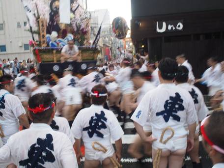 Fukuoka Guesthouse HIVE / 5