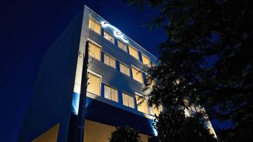 内部エントランス / 2