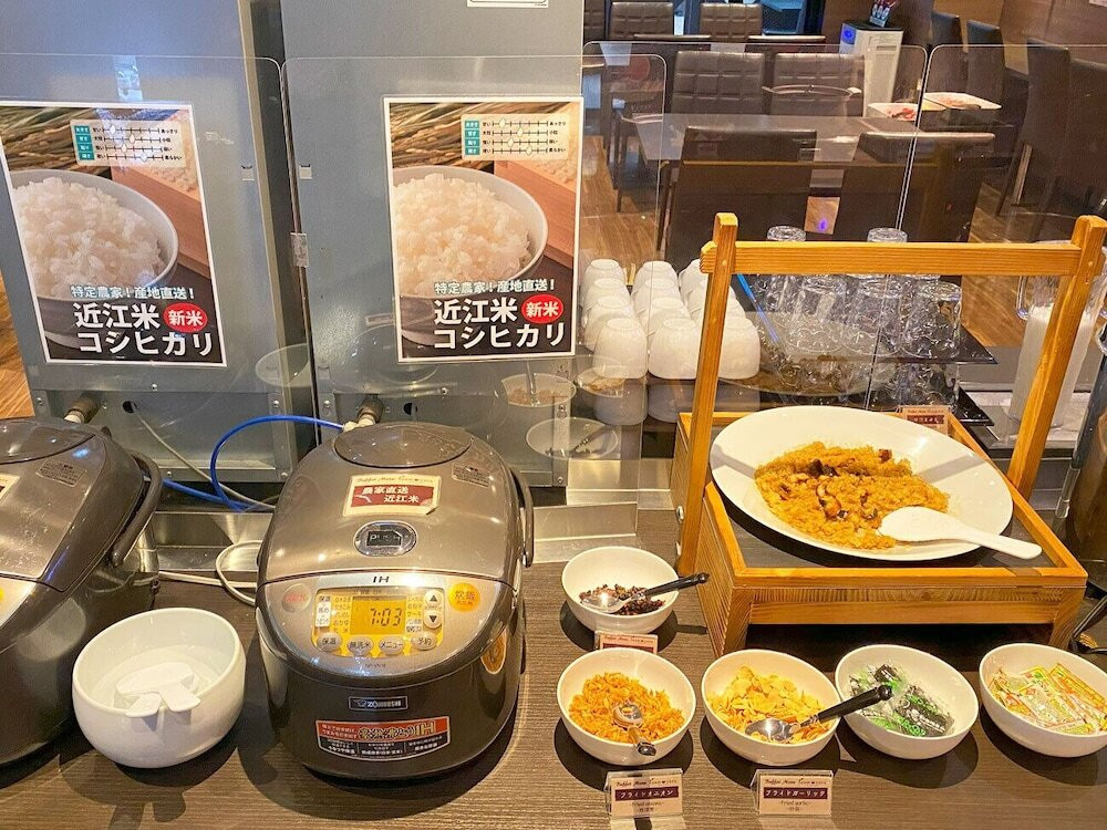 朝食ビュッフェ