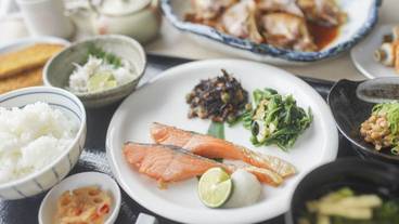 朝食 / 2
