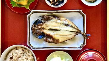 朝食 / 10