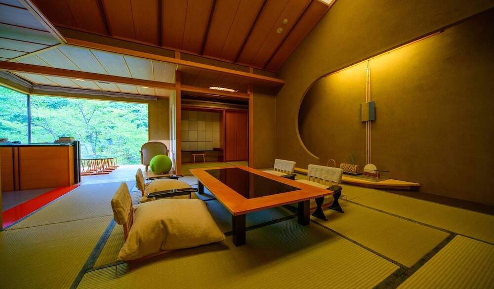 露天風呂付和室A / 2