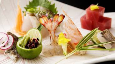 食事・飲み物 / 1