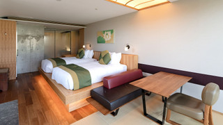 プレミアム ルーム ダブルベッド 2 台 バルコニー (River)