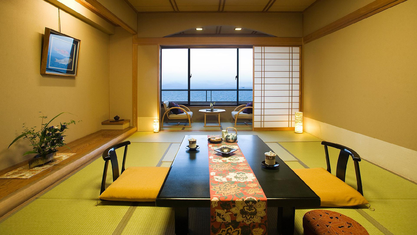 2.西浦温泉　旬景浪漫　銀波荘　3846287