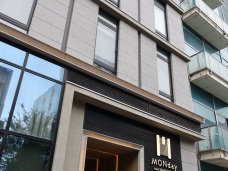 hotel MONday 京都烏丸二条 / 1