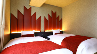 【禁煙】ツインルーム/ベッド幅120cm×2台/2名まで/19㎡