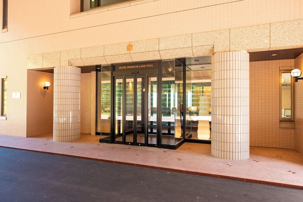 施設の正面