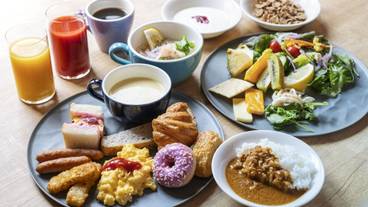 朝食ビュッフェ一例 / 1