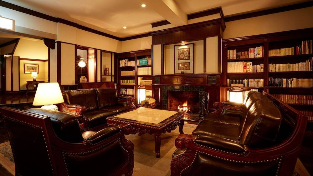 ロビー応接スペース