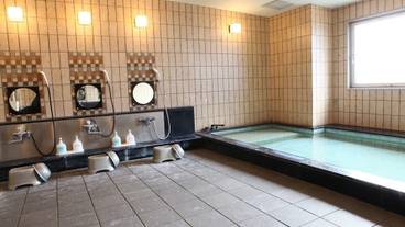 屋内スパ浴槽 / 1