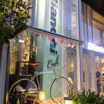 自転車ブランドのカフェ！自由が丘「ビアンキカフェ」に行こう♪