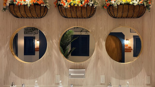 スーペリア ツインルーム 共用バスルーム