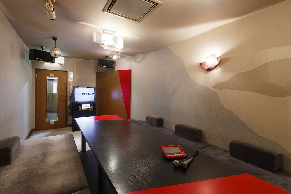 カラオケ ルーム