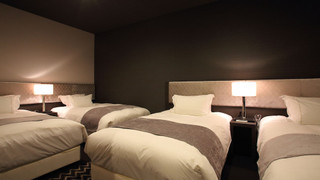 ファミリー ルーム 4 ベッドルーム 禁煙